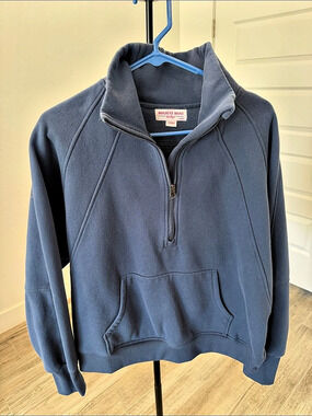 Discount Divas Quarter Zip Hoodie in Blue Large Like New